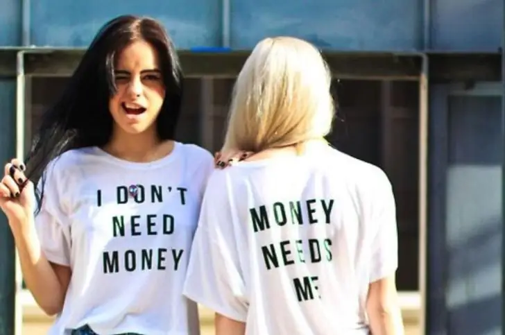 Making a Strong Monetary Statement