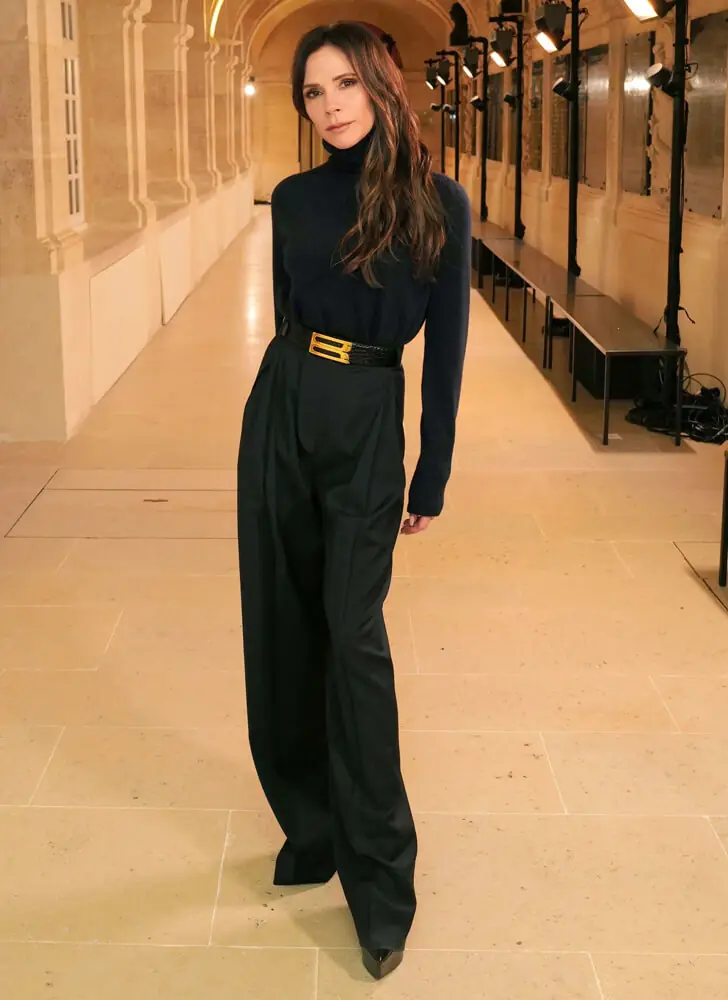 Victoria Beckham – 5’4″ – 115 lbs