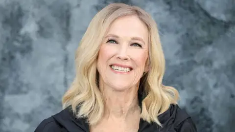 “Home Alone” Star and Comedy Queen, Catherine O’Hara, Dies at 71